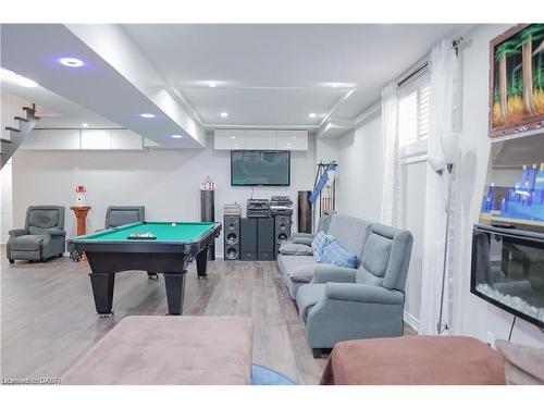 11 Aitken Court, Fergus, ON - Indoor Photo Showing Other Room