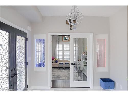 11 Aitken Court, Fergus, ON - Indoor Photo Showing Other Room