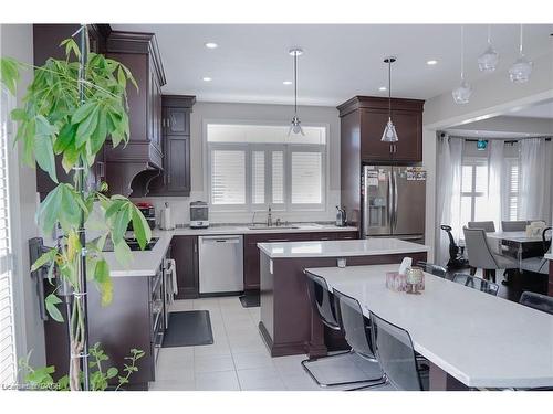 11 Aitken Court, Fergus, ON - Indoor