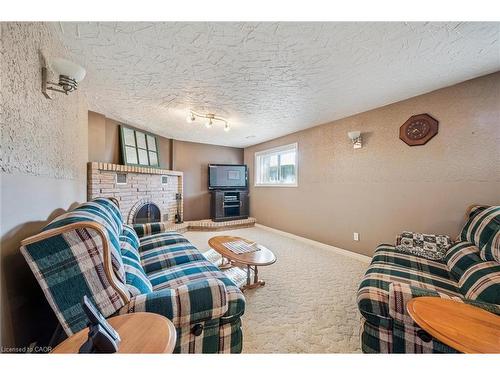 207 Laurentian Drive, Kitchener, ON - Indoor Photo Showing Living Room With Fireplace