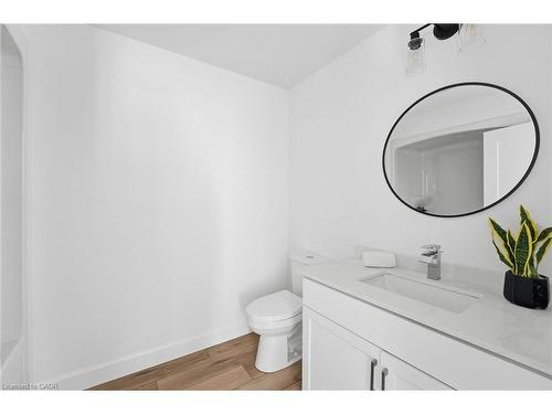 160A Concession Street W, Tillsonburg, ON - Indoor Photo Showing Bathroom