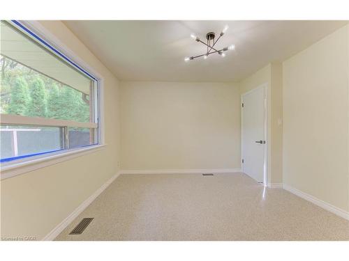 88 Ellis Crescent S, Waterloo, ON - Indoor Photo Showing Other Room