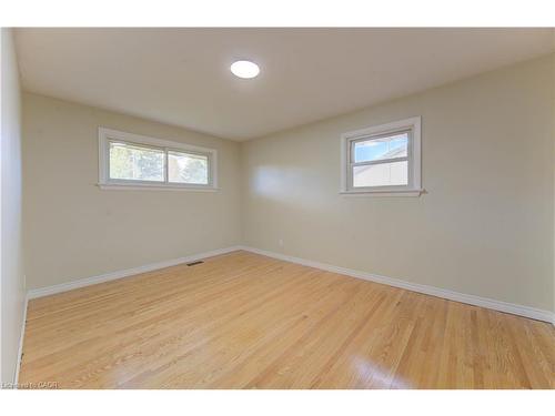 88 Ellis Crescent S, Waterloo, ON - Indoor Photo Showing Other Room