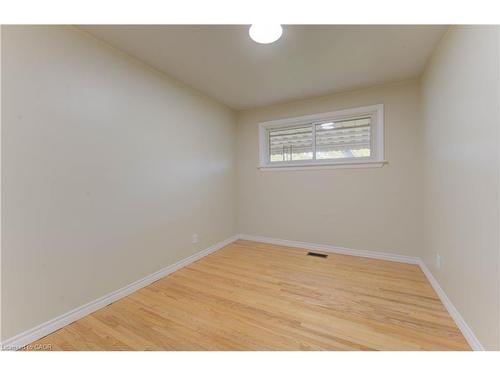 88 Ellis Crescent S, Waterloo, ON - Indoor Photo Showing Other Room