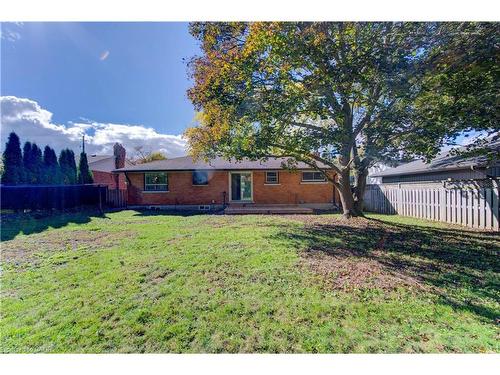 88 Ellis Crescent S, Waterloo, ON - Outdoor