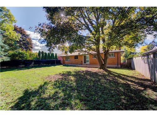 88 Ellis Crescent S, Waterloo, ON - Outdoor