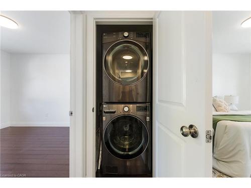 103 Wise Crescent, Hamilton, ON - Indoor Photo Showing Laundry Room
