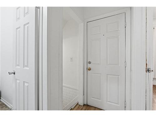 1-73 Stirton Street, Hamilton, ON - Indoor Photo Showing Other Room