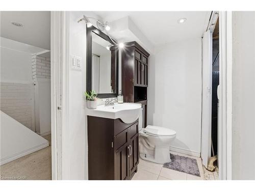 1-73 Stirton Street, Hamilton, ON - Indoor Photo Showing Bathroom