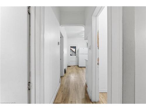 1-73 Stirton Street, Hamilton, ON - Indoor Photo Showing Other Room