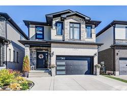 928 Chapel Hill Court  Kitchener, ON N2R 0P4