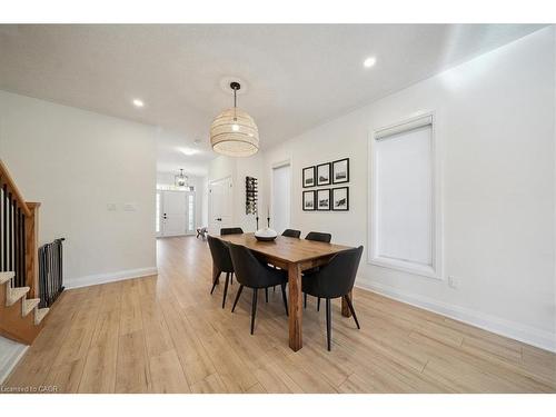 96 Nathalie Street, Kitchener, ON - Indoor Photo Showing Dining Room