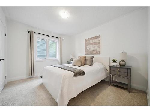 96 Nathalie Street, Kitchener, ON - Indoor Photo Showing Bedroom