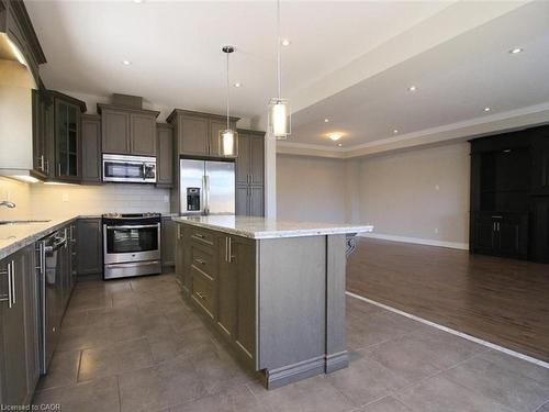 Upper-16 Riva Court, Hamilton, ON - Indoor Photo Showing Kitchen With Stainless Steel Kitchen With Upgraded Kitchen