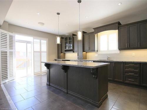 Upper-16 Riva Court, Hamilton, ON - Indoor Photo Showing Kitchen With Upgraded Kitchen
