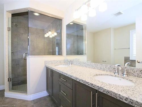Upper-16 Riva Court, Hamilton, ON - Indoor Photo Showing Bathroom