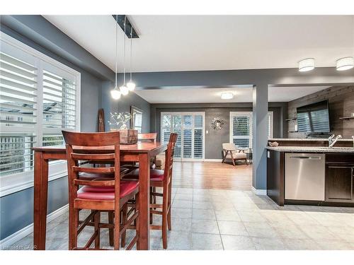 105 Captain Mccallum Drive, New Hamburg, ON - Indoor Photo Showing Other Room