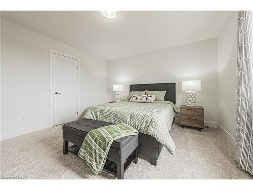 200 Benninger Drive, Kitchener, ON - Indoor Photo Showing Bedroom