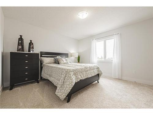 200 Benninger Drive, Kitchener, ON - Indoor Photo Showing Bedroom