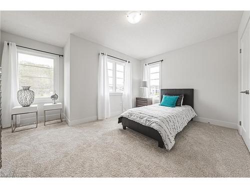 200 Benninger Drive, Kitchener, ON - Indoor Photo Showing Bedroom