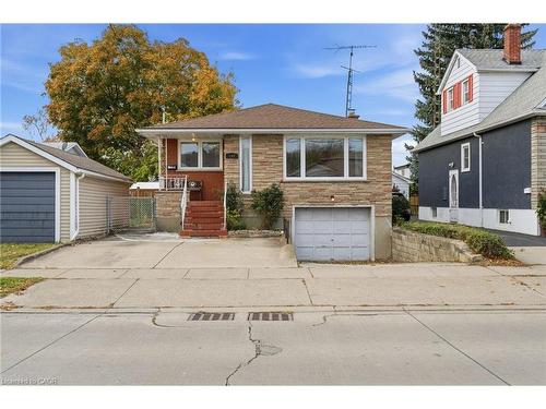 247 Grantham Avenue  St. Catharines, ON L2M 4Z6