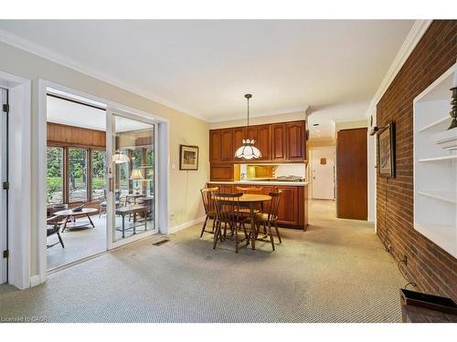 222 Strathcona Drive, Burlington, ON - Indoor Photo Showing Other Room