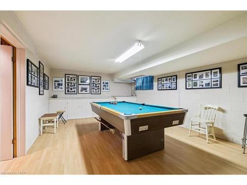 222 Strathcona Drive, Burlington, ON - Indoor Photo Showing Other Room