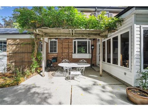 222 Strathcona Drive, Burlington, ON - Outdoor