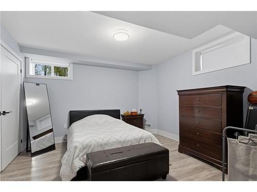 2116 Binbrook Road E, Hamilton, ON - Indoor Photo Showing Bedroom