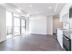 2503-25 Wellington Street S Kitchener, ON N2G 0G5