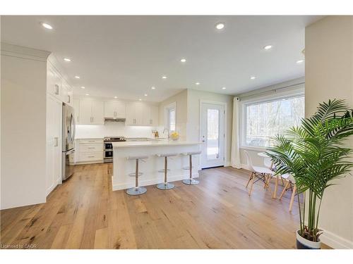 439 Northlake Drive, Waterloo, ON - Indoor Photo Showing Other Room