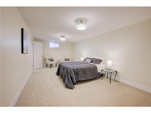 439 Northlake Drive, Waterloo, ON - Indoor Photo Showing Bedroom