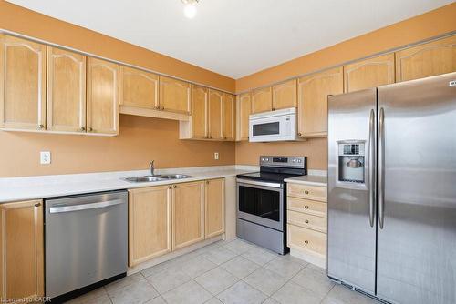 5656 Rosaline Road, Burlington, ON - Indoor Photo Showing Kitchen With Double Sink