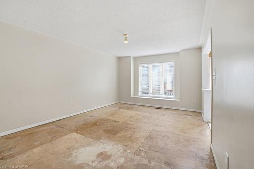 5656 Rosaline Road, Burlington, ON - Indoor Photo Showing Other Room