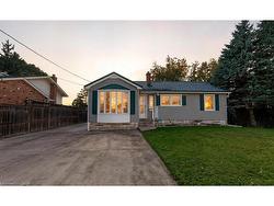 24 Hilda Street  Welland, ON L3C 3N2