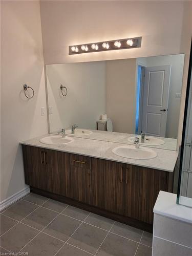 133 Berkely Street, Wasaga Beach, ON - Indoor Photo Showing Bathroom