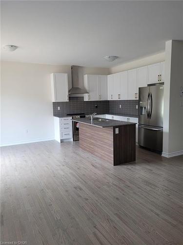 133 Berkely Street, Wasaga Beach, ON - Indoor Photo Showing Kitchen With Stainless Steel Kitchen