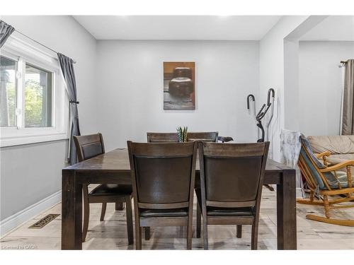 75 Niagara Street, Hamilton, ON - Indoor Photo Showing Dining Room