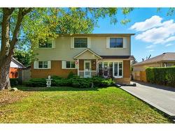 5372 Spruce Avenue  Burlington, ON L7L 1N7