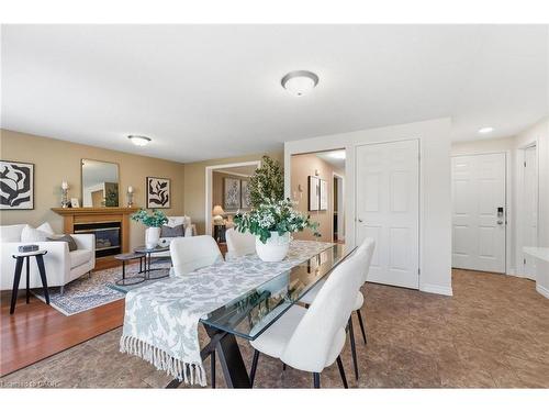 234 Dartmoor Crescent, Waterloo, ON - Indoor