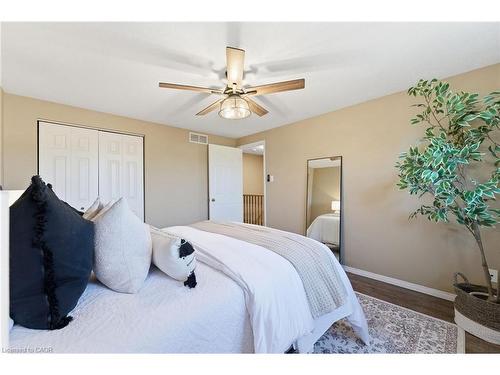 234 Dartmoor Crescent, Waterloo, ON - Indoor Photo Showing Bedroom