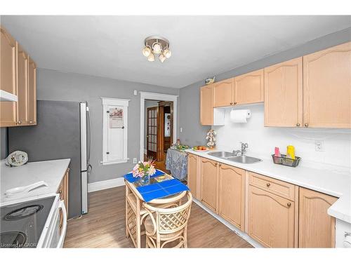 1088 King Street E, Hamilton, ON - Indoor Photo Showing Kitchen With Double Sink