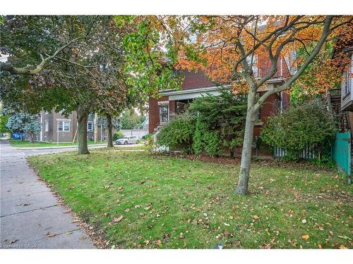 1088 King Street E, Hamilton, ON - Outdoor