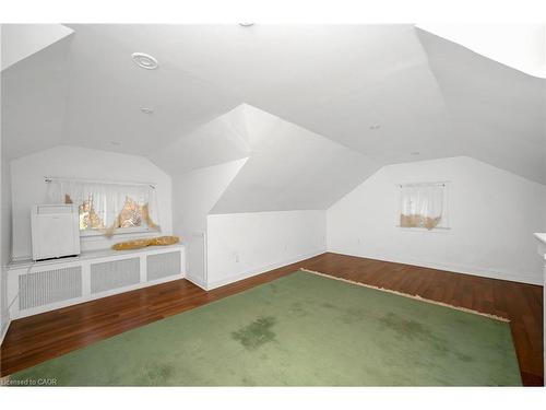 1088 King Street E, Hamilton, ON - Indoor Photo Showing Other Room