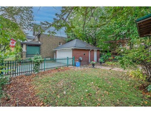 1088 King Street E, Hamilton, ON - Outdoor