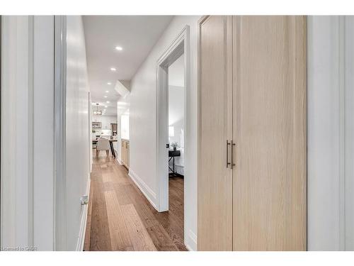 877 Kingsway Drive, Burlington, ON - Indoor Photo Showing Other Room