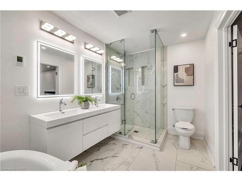 877 Kingsway Drive, Burlington, ON - Indoor Photo Showing Bathroom