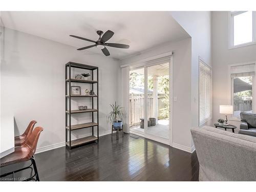 3327 Skipton Lane, Oakville, ON - Indoor