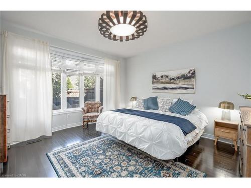 3327 Skipton Lane, Oakville, ON - Indoor Photo Showing Bedroom