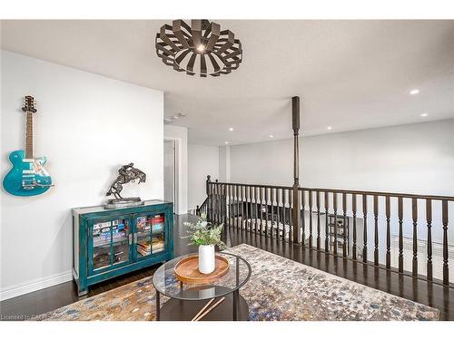 3327 Skipton Lane, Oakville, ON - Indoor Photo Showing Other Room